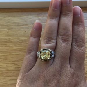 Gorgeous yellow and silver ring